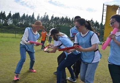 Spring is here, Yangzhou team building, working together to create a better future - the company's spring outdoor team building activities came to a successful conclusion.