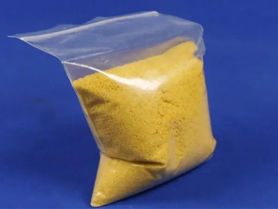 2-Cyano-4-nitro-6-bromoaniline