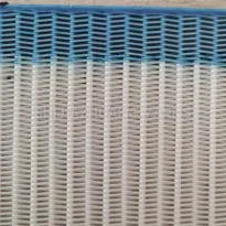 Filtro resistente alcalino