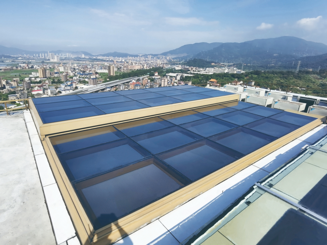 Comment choisir le verre pour un puits de lumière pyramidale sur mesure