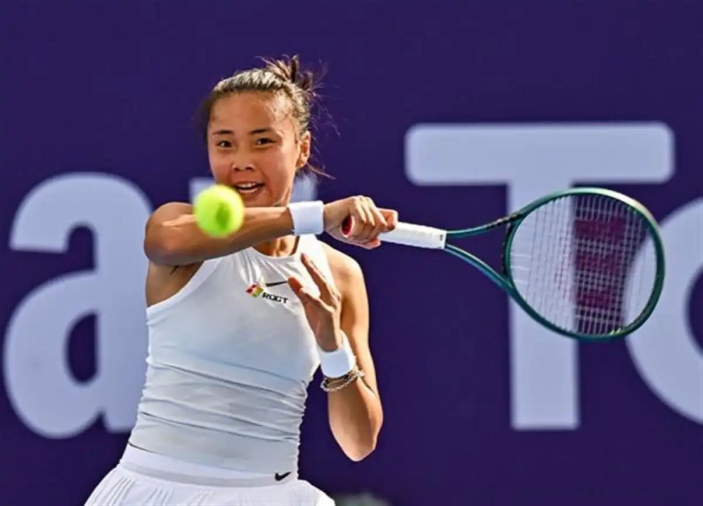 Sunshine Double Begins: Can Zheng Qinwen and China's Tennis Stars Make a Statement?