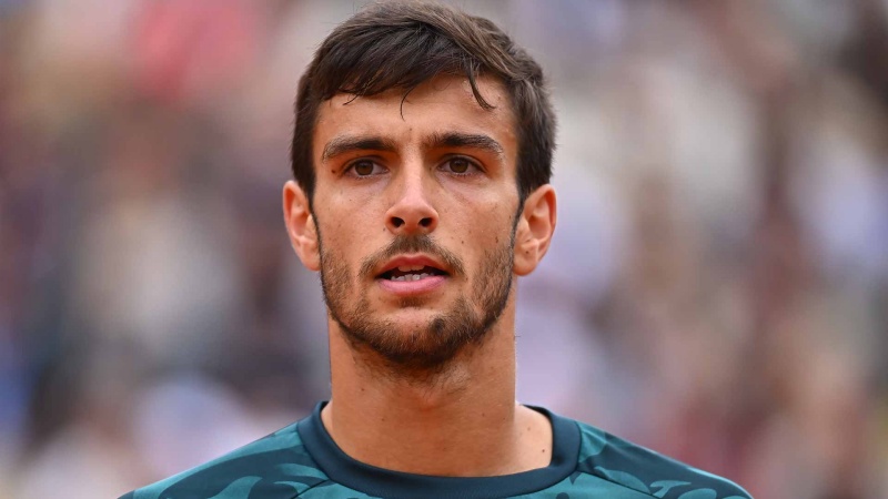Lorenzo Musetti Withdraws from Barcelona Open Due to Right Thigh Injury