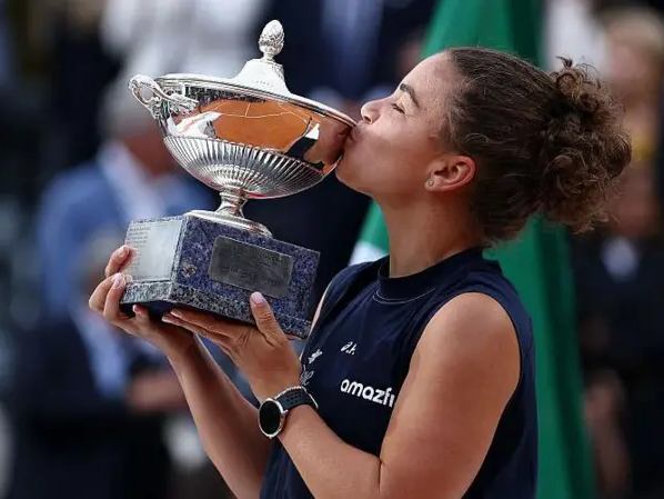Jasmine Paolini Ends 40-Year Wait for Italian Women's Champion at Rome Open