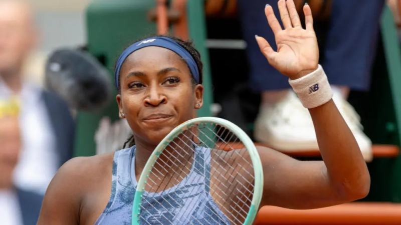 Coco Gauff Forgets Racquets but Still Cruises to French Open Victory