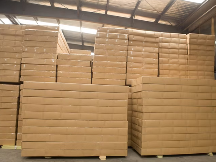 Requirements for the use of phenolic foam boards in the building design specifications.