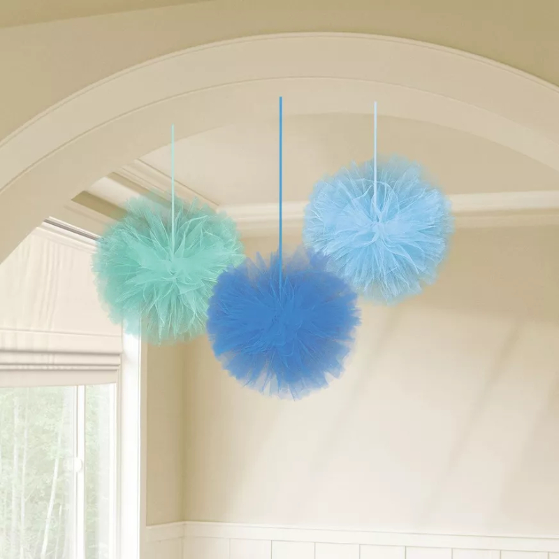 How to Create a Stunning Party on a Budget? These Decorations Save Money and Shine!