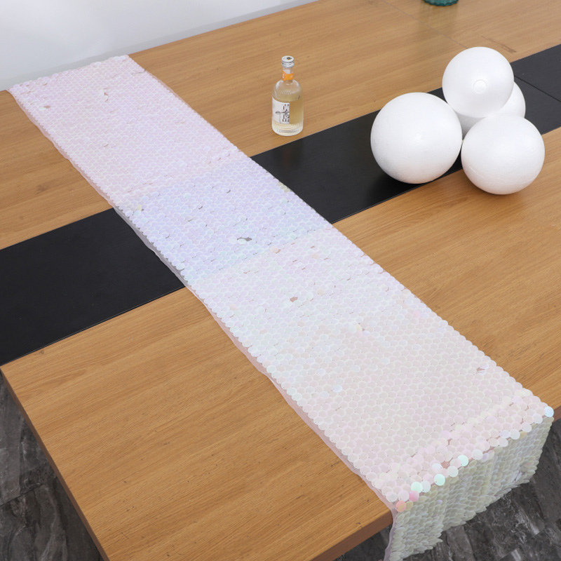 Creating a Dream Party! Must-Have Personalized Party Decorations