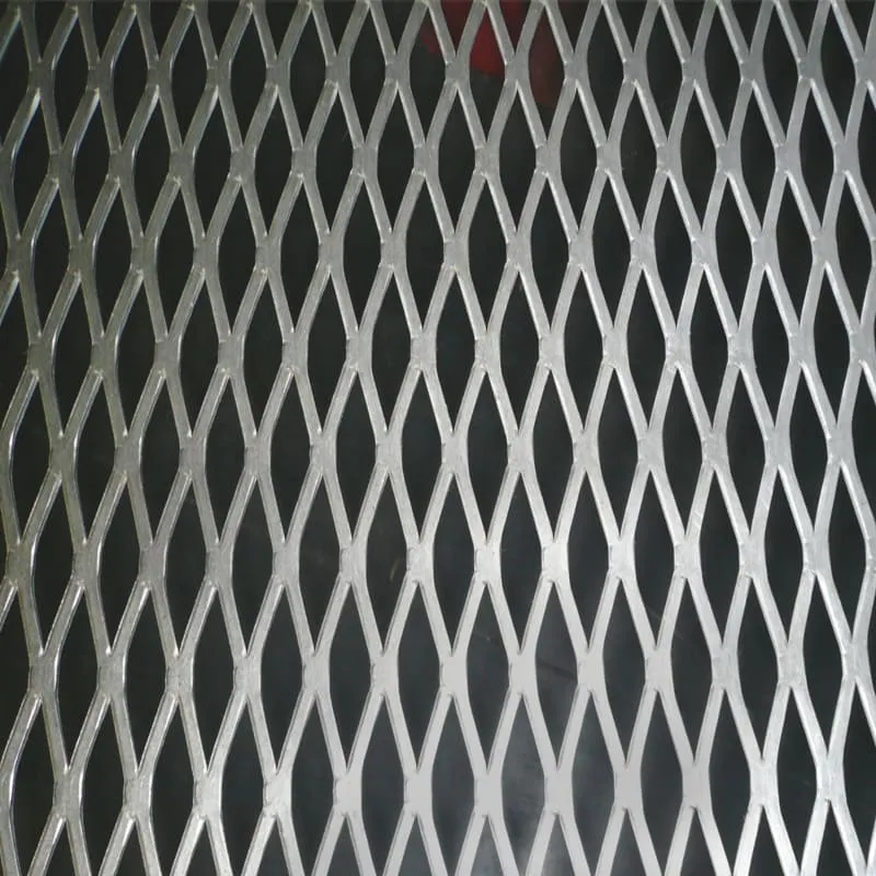 Abgeflachtes Metall