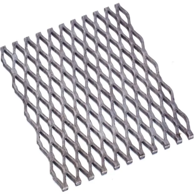 Abgeflachtes Metall