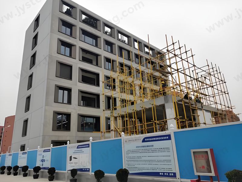 Prefabricated apartment building