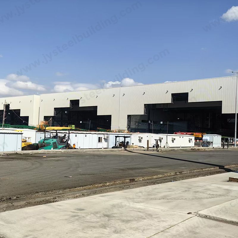 إطار هيكل فولاذي مسبق الصنع لبناء الهناجر