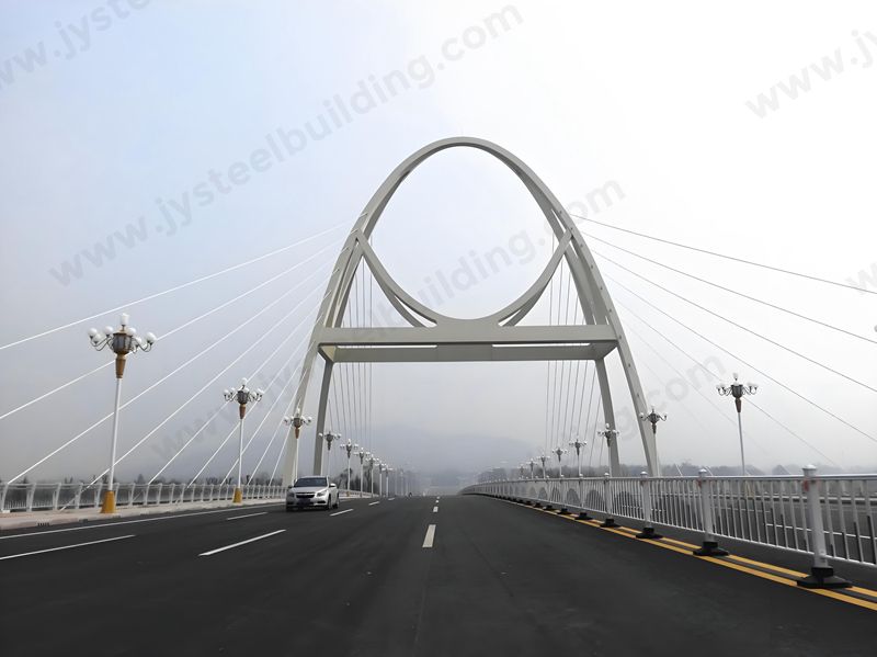 Esempio di struttura metallica