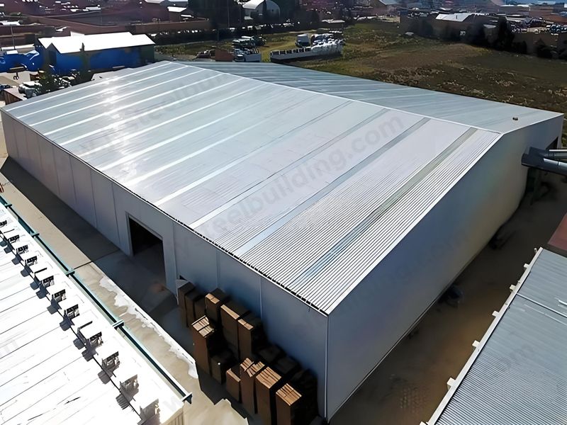 Acélszerkezetes raktár