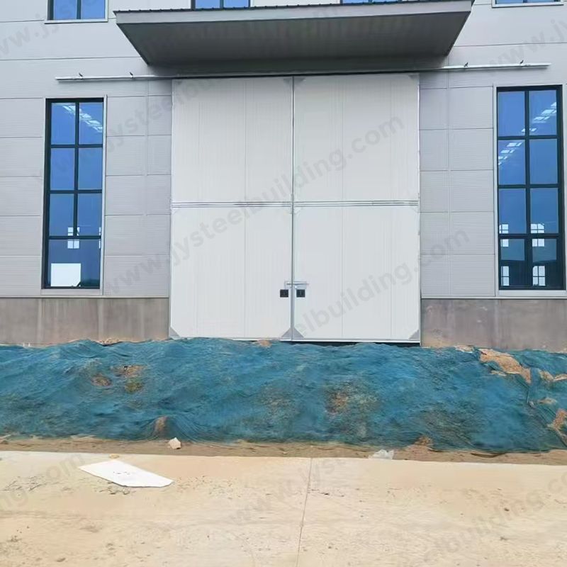 أبواب ونوافذ عالية الجودة موفرة للطاقة