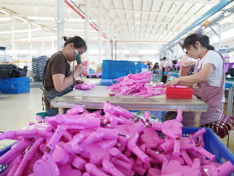 Innovative research and design, foreign trade performance goes against the trend