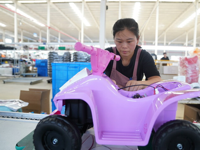 Innovative research and design, foreign trade performance goes against the trend