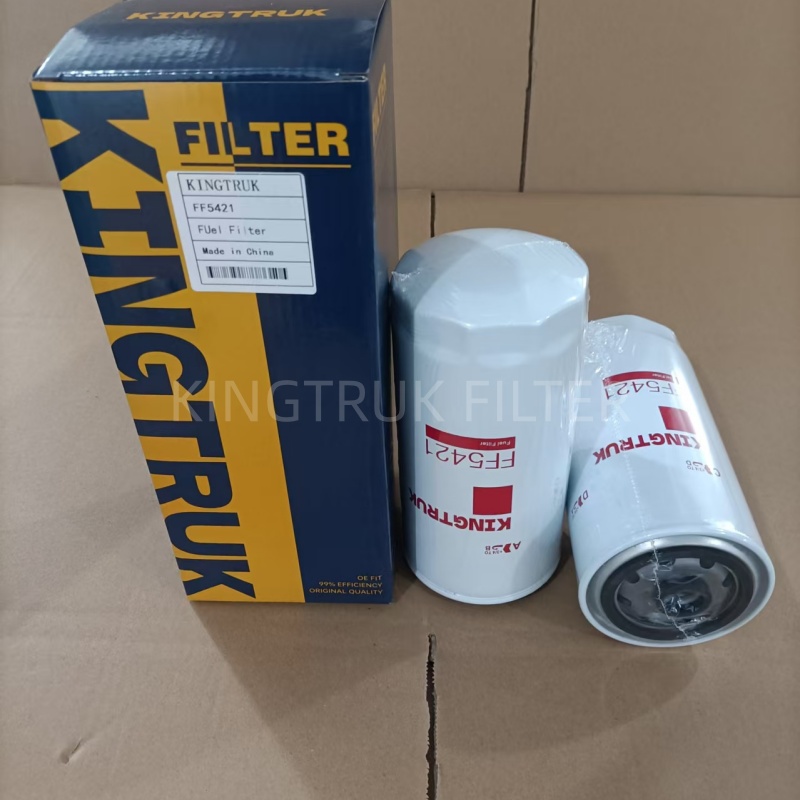 FF5421 Fuel Filter for Fleetguard High-Performance Filtration.