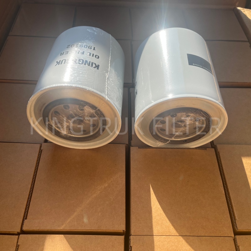 1909102 Oil Filter for Tractors - Durable, Reliable