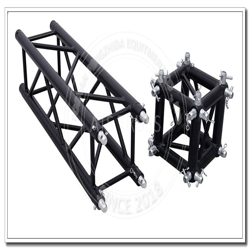 6 Way Aluminum Truss Box Corner
