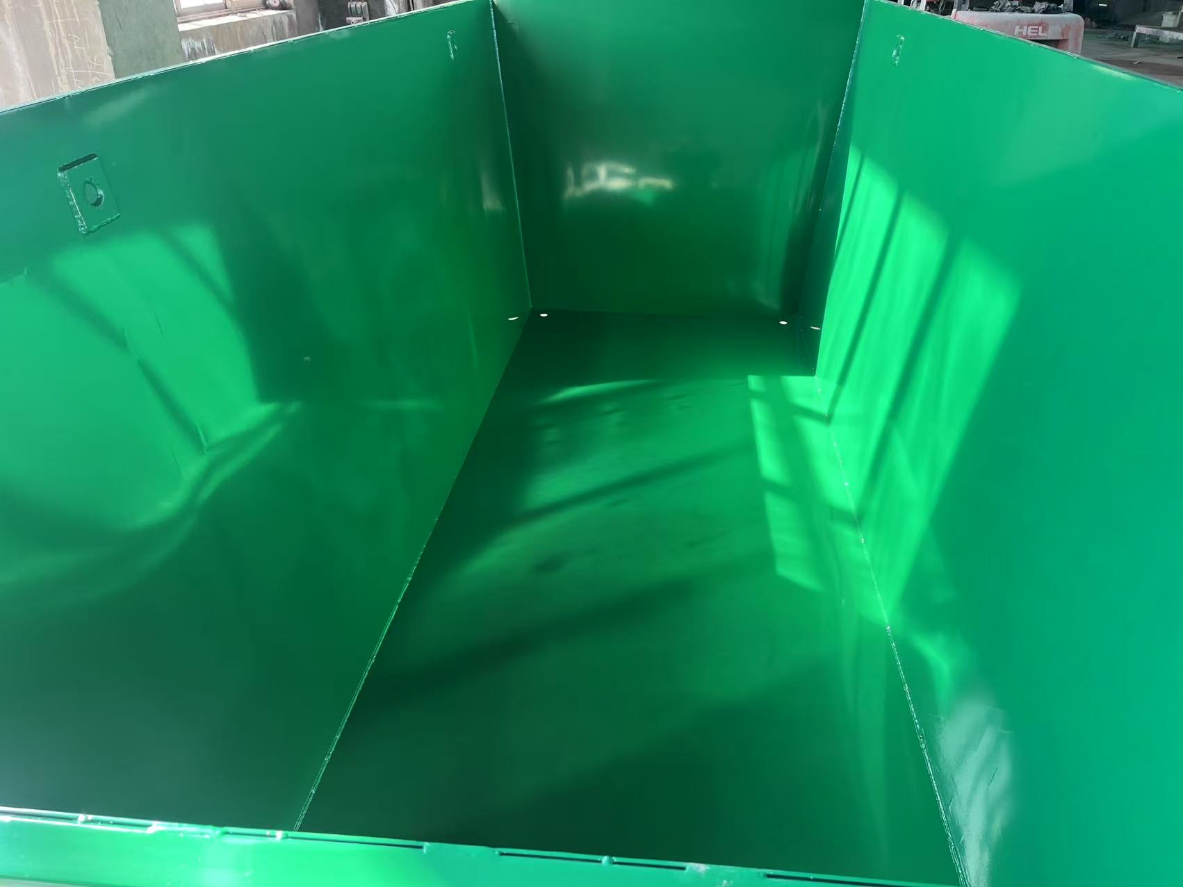 skip bin has been painted and is ready to be shipped to Australia.