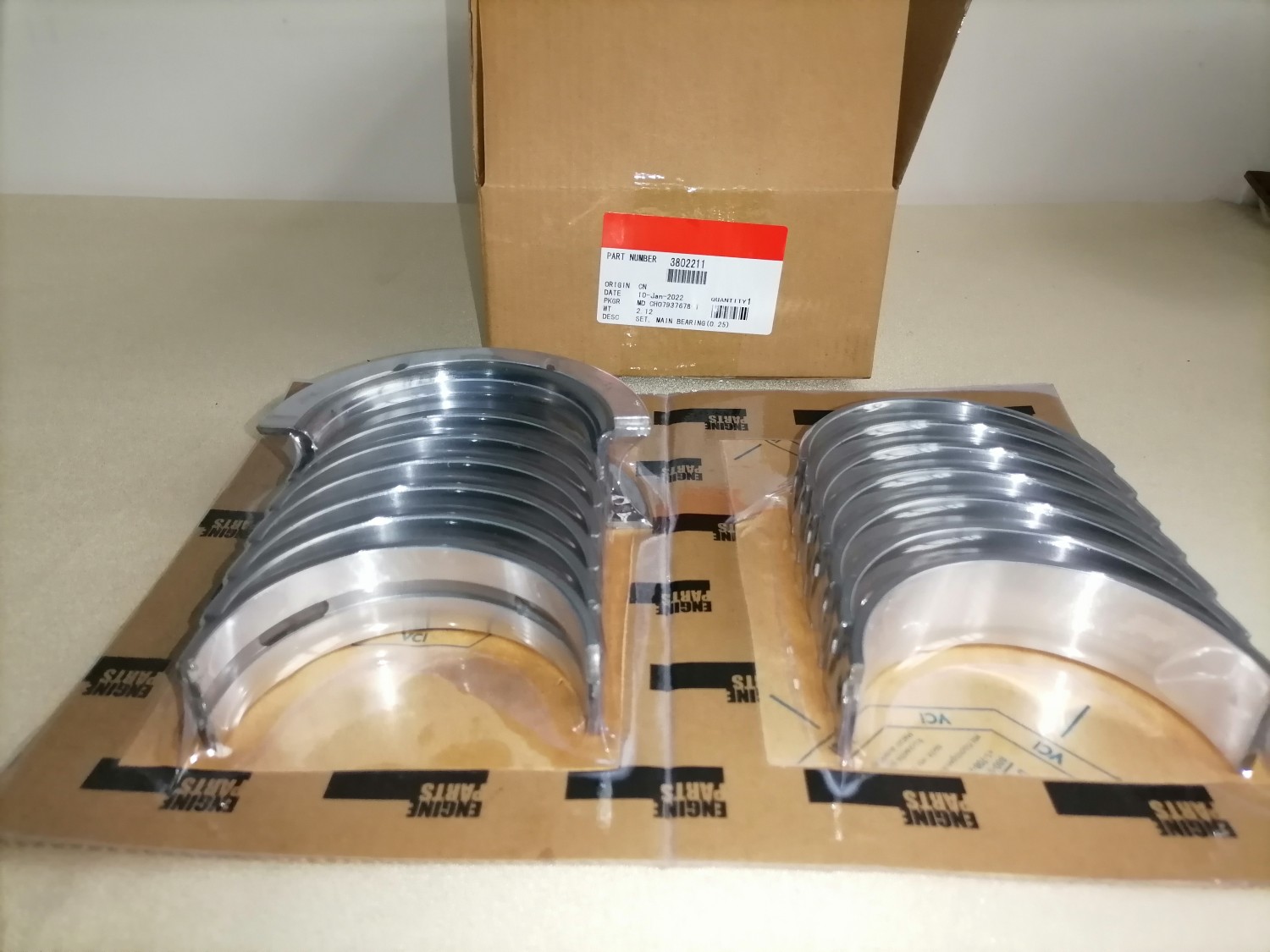6CT8.3 Engine parts Main Shaft Bearing 3802211 3802210 3945918 3945917