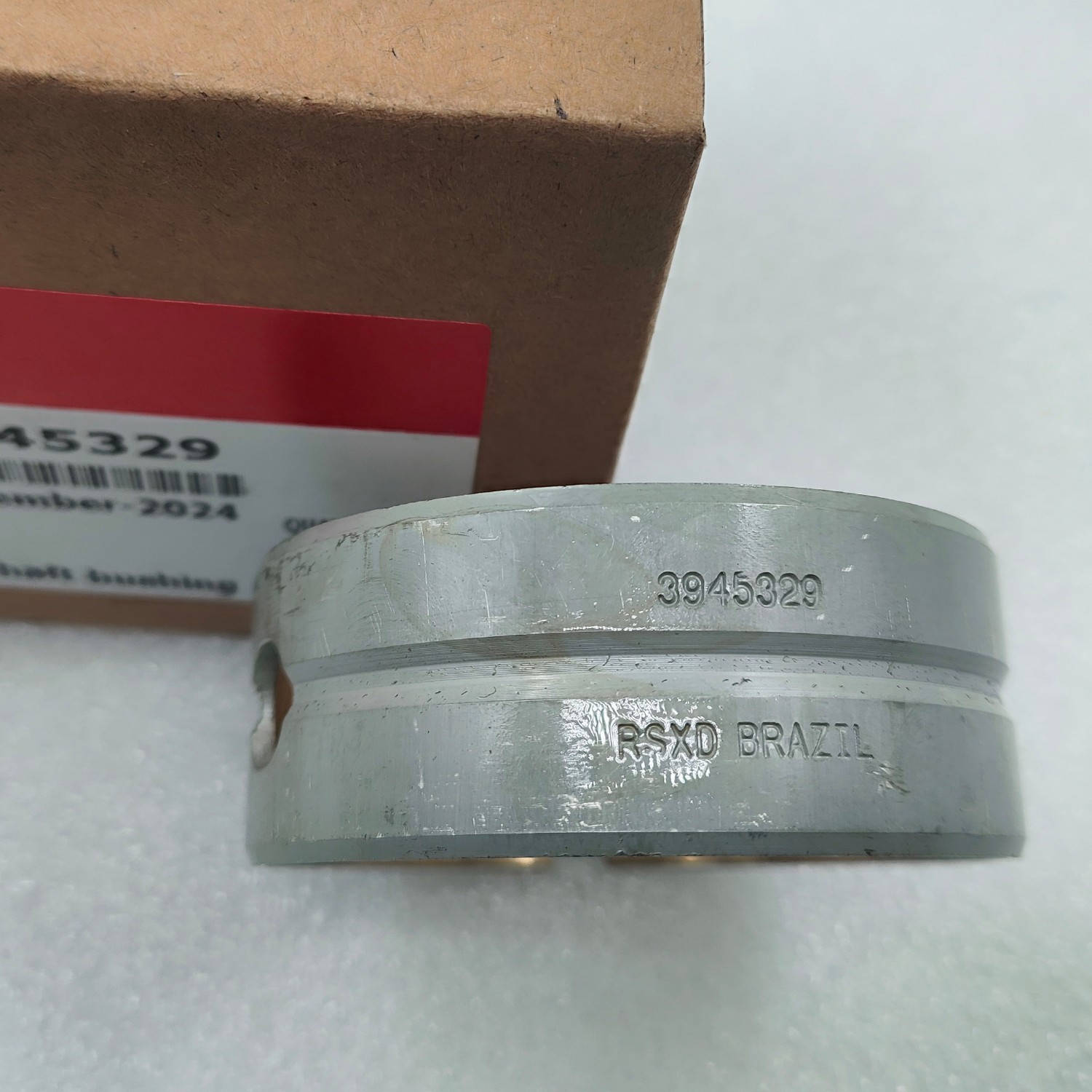 6CT Engine Parts 3945329 Camshaft Bushing Suitable for Dongfeng Cummins