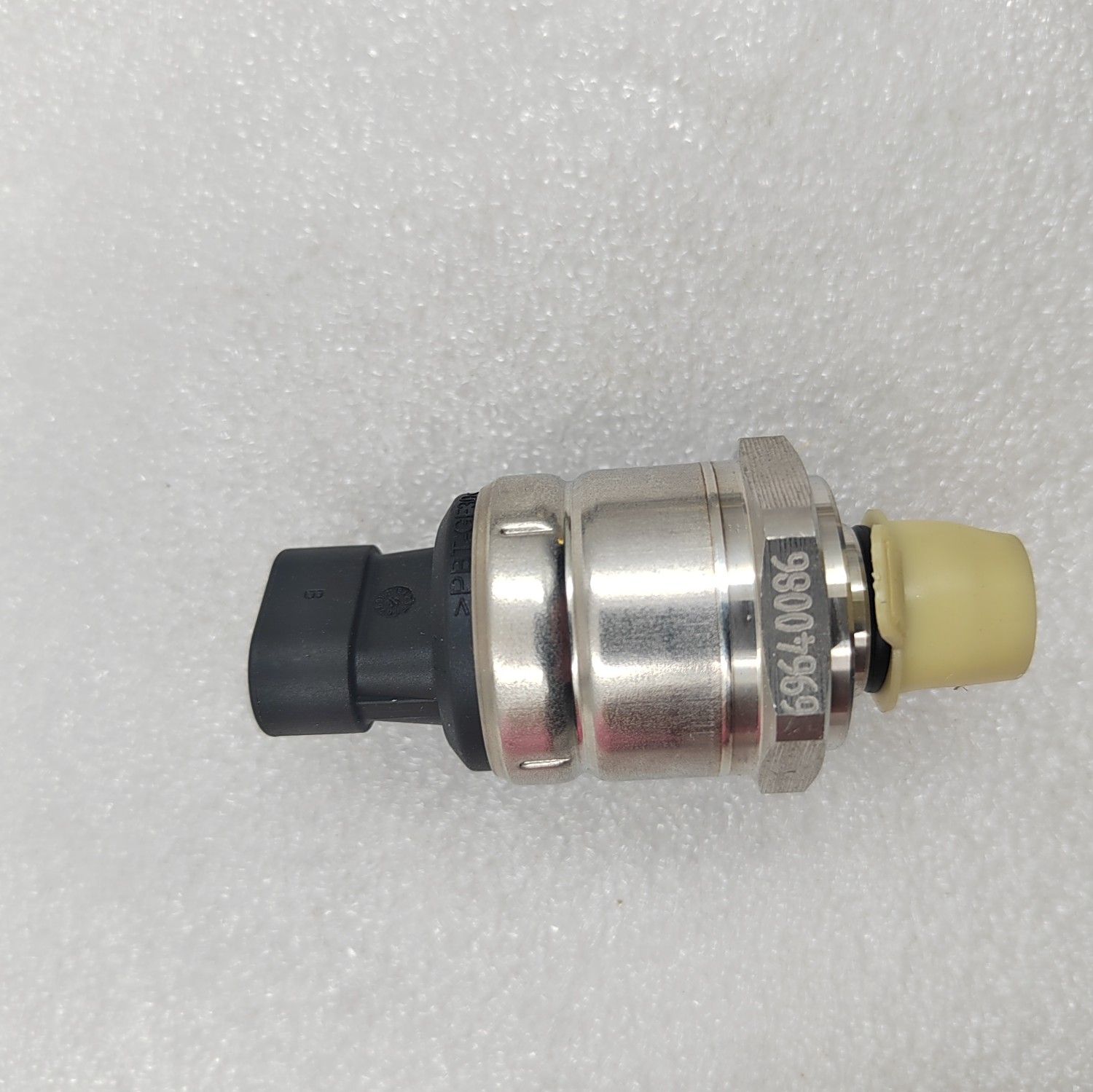 Cummins engine parts 3160588 3160588 3408587 pressure sensor