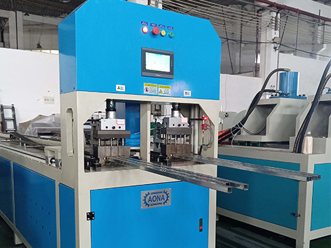 CNC pipe punching machine main features