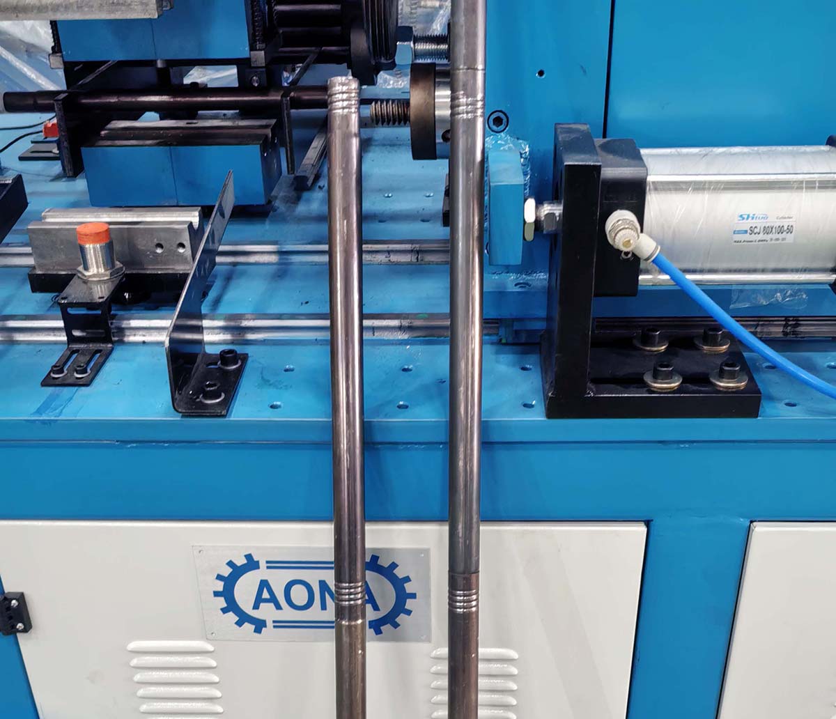 Fully Automatic Tube Loading, Swaging & Thread Rolling Machine for ...