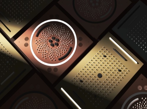 Here are two professionally crafted English news articles focusing on the Italian bathroom furnishings industry, emphasizing innovation, sustainability, and market trends