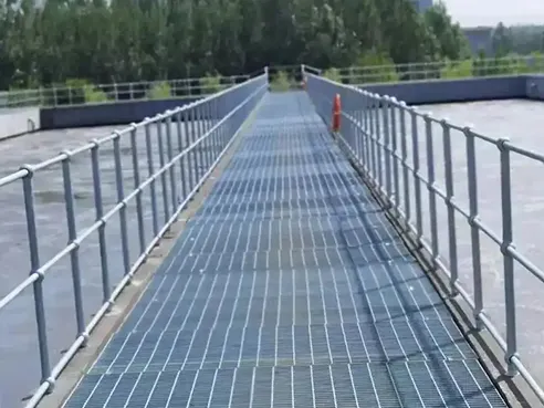 ইস্পাত গ্রেটিং আধুনিক ইঞ্জিনিয়ারিংয়ের অদৃশ্য প্রহরী