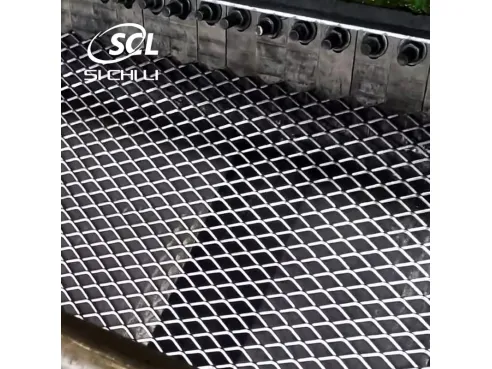 Why Expanded Metal is Ideal for Outdoor Solutions