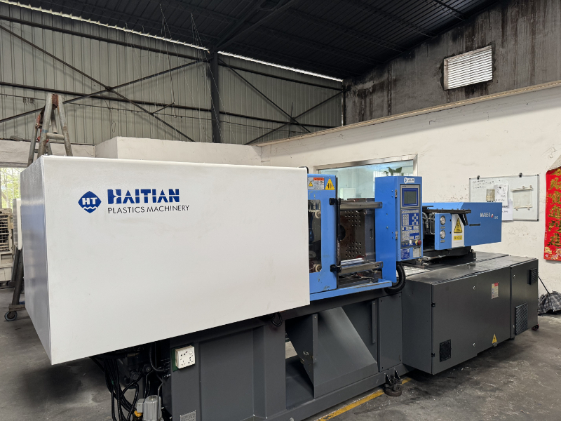 How to choose a high-quality injection molding machine?