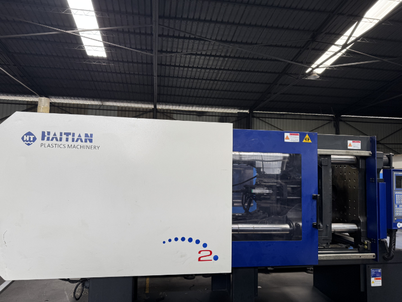 How to choose a high-quality injection molding machine?