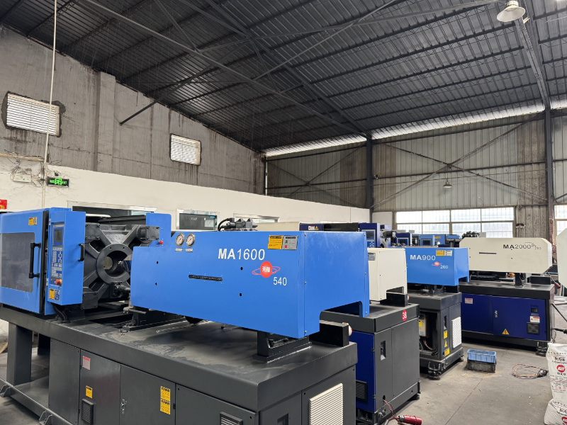 How to choose a high-quality injection molding machine?