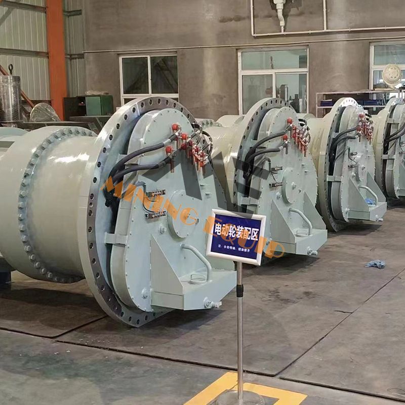 Opt for this optimized title: Komatsu 730E Wheel Motor Assembly