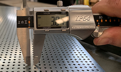 Hole Distance Inspection Baima