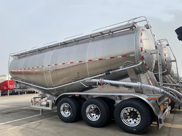Powder Shipping Container Bulk Powder Tankers| Powder Trailer