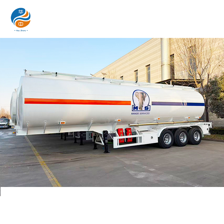 مقطورة صهريج وقود HUAZHONG بثلاثة محاور 50000L 55000L