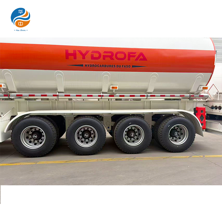 مقطورة صهاريج الوقود HUAZHONG 45000L الأكثر مبيعا في بوركينا فاسو
