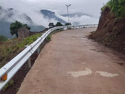 Gansu Liangdang County Village Road Road Project
