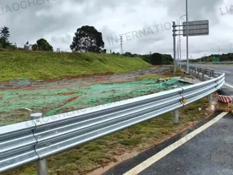 W Beam vs Thrie Beam Guardrail: What’s the Difference?