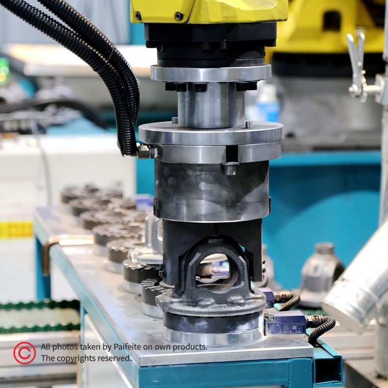 Automatic Sanding Workshop for Automobile Castings