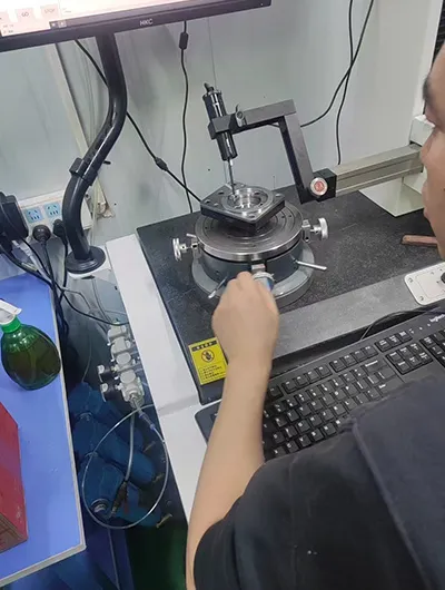 Wenn wir Präzisionstests als Eckpfeiler durchführen