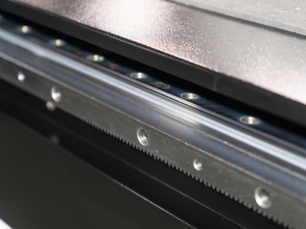 Digital Cutting Plotter, Precision CNC Cutter for Fabric
