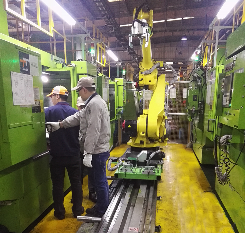Custom Robot Automation Solutions | Intelligent Manufacturing Systems ...
