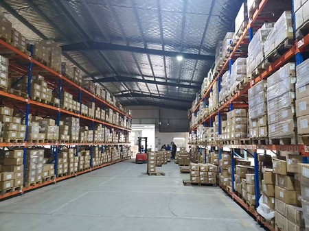 Solving Warehouse Storage Challenges with Customized Heavy-Duty & Mezzanine Racking