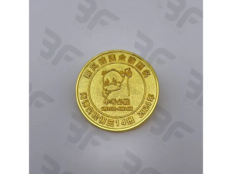 rekomendasi ukuran lencana pin khusus