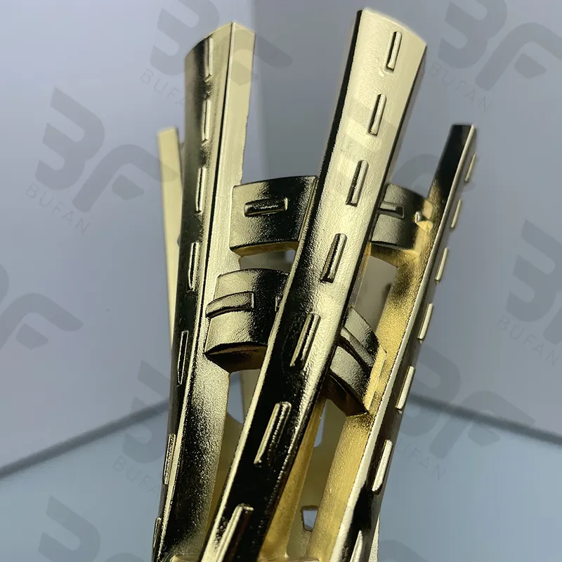 Pasadyang Modernong Hollow Out Zinc Alloy Trofi - Penghargaan Berlapis Emas Mewah