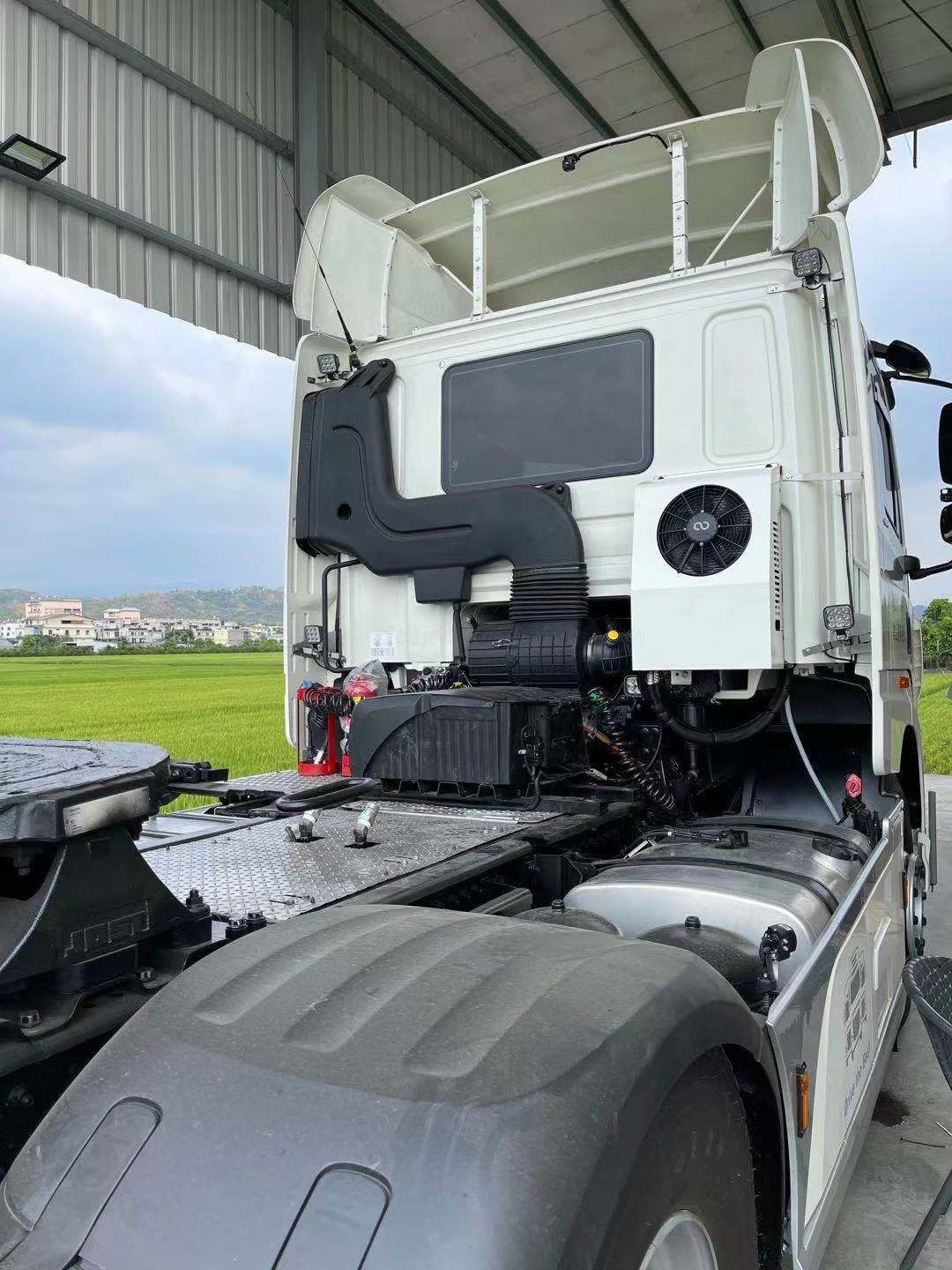 Парковочный охладитель для грузовиков eAPU 12V/24V (DL-2600FT)